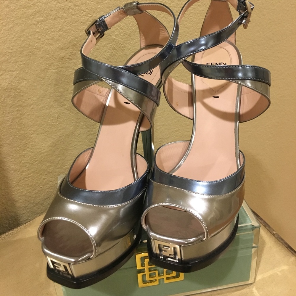 Gorgeous two tone fendi heels! Silver and Smokey silver .